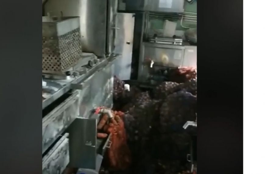 
	Ce mănâncă militarii ruşi aflaţi pe front? Ce au găsit soldaţii ucraineni în bucătăria unui camion militar - VIDEO
