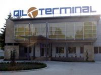 
	Zeci de inspectori, politisti si jandarmi, in portul Constanta: Firma de stat Oil Terminal, principala tinta a controlului
