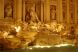 
	Vagabonzii italieni mituiesc politistii ca sa-i lase sa fure banii din Fontana di Trevi VIDEO
