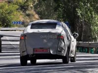 
	Logan 2 a iesit pe sosele. Primele poze spion cu noul model de la Dacia GALERIE FOTO
