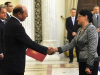 
	Basescu, la depunerea juramantului noului ministru al educatiei: &quot;Sa aveti in vedere ca prioritatile sunt in economie, somajul a crescut&quot;
