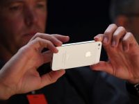 
	Cum isi motiveaza sefii angajatii. Compania care ofera fiecaruia cate un iPhone 5

