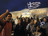 
	Efectele unei economii spulberate de datorii: 1 din 3 angajati din Grecia lucreaza la negru
