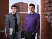 
	Romanii din Silicon Valley: &bdquo;In SUA ti se ofera toate conditiile, de la mancare gratuita, pana la asigurari de viata si mai ales respect&rdquo;. Cand apune fenomenul social-media
