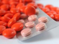 Bani din Trezorerie pentru bolnavii de cancer. Guvernul autorizeaza un imprumut de 800.000 euro pentru medicamente oncologice
