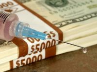 Nicolaescu promite medicilor de la stat salarii de peste 1.000 de euro, din 2014