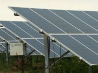 
	Cat de scumpe sunt creditele in Romania, cine sunt cei 2 arhitecti care au desenat cele mai vizitate localuri din Bucuresti, iar Alcatel-Lucent continua angajarile pe piata locala
