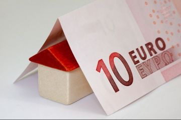 Consecintele intrarii Astra in administratie speciala: clientii isi repara masinile si casele pe propria cheltuiala, desi au politie valabile