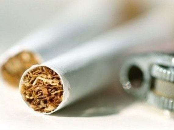 Guvernul interzice practica prin care comerciantii isi conving potentialii clienti sa cumpere tutun si alcool, oferind mostre gratuite