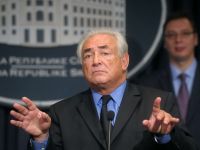 
	Fostul sef al FMI vrea sa atraga 2 miliarde de dolari pentru un fond de investitii
