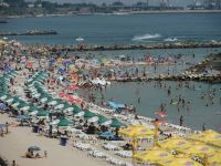 
	90.000 de romani cheltuiesc pe litoral peste 1,5 mil. euro/zi pentru mancare
