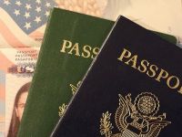 
	O țară din grupul celor cinci, între care și România, care au nevoie de vize pentru SUA ar putea fi admisă în programul Visa Waiver
