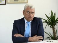 
	Presedintele ASF, rapus de scandalul RCA. Negritoiu ar putea pleca, saptamana viitoare, de la sefia institutiei, cu salarii compensatorii de peste 100.000 euro
