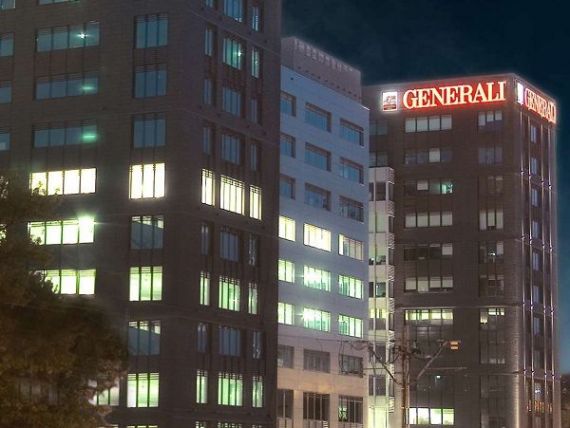 Reuters: Intesa Sanpaolo ar putea prelua o participatie majoritara la Generali, al treilea cel mai mare asigurator european, prezent si in Romania