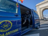 
	SRI isi cauta, in premiera, viitorii angajati la un targ de joburi. Oamenii au stat la coada la standul Serviciului
