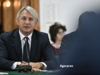
	Teodorovici spune că MFP nu se va mai împrumuta din piață, după ce dobânzile au crescut în ultima perioadă. Opoziția susține că vor fi introduse noi taxe

