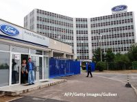 
	Motoarele economiei românești se opresc, de joi. Dacia și Ford închid fabricile din România și trimit 20.000 de angajați în șomaj tehnic
