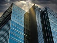 
	Zece predicții pentru piața imobiliară în 2021. Colliers: Munca de acasă va deveni o practică obișnuită, iar prețurile în sectorul rezidențial vor stagna
