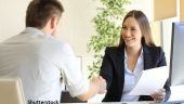 Sondaj BestJobs: Mai mult de jumătate dintre angajați iau în calcul schimbarea locului de muncă în 2021. Salariul și lipsa oportunităților în carieră, principalele motive