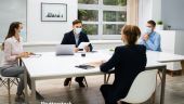 eJobs: Un sfert dintre angajații români speră la o mărire salarială sau o promovare, în 2021. Numărul celor care vor să lucreze în străinătate, cel mai mic din ultimii ani