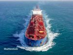 Chinezii vor să trimită în Europa surplusul de motorină din Asia cu supertancuri petroliere noi. Șantierele navale lucrează la foc continuu