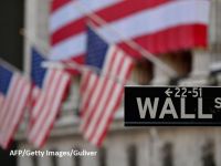 
	Bursa de pe Wall Street renunță la delistarea a trei giganți telecom chinezi, deși Trump a interzis investițiile americane în firme chineze controlate de armată
